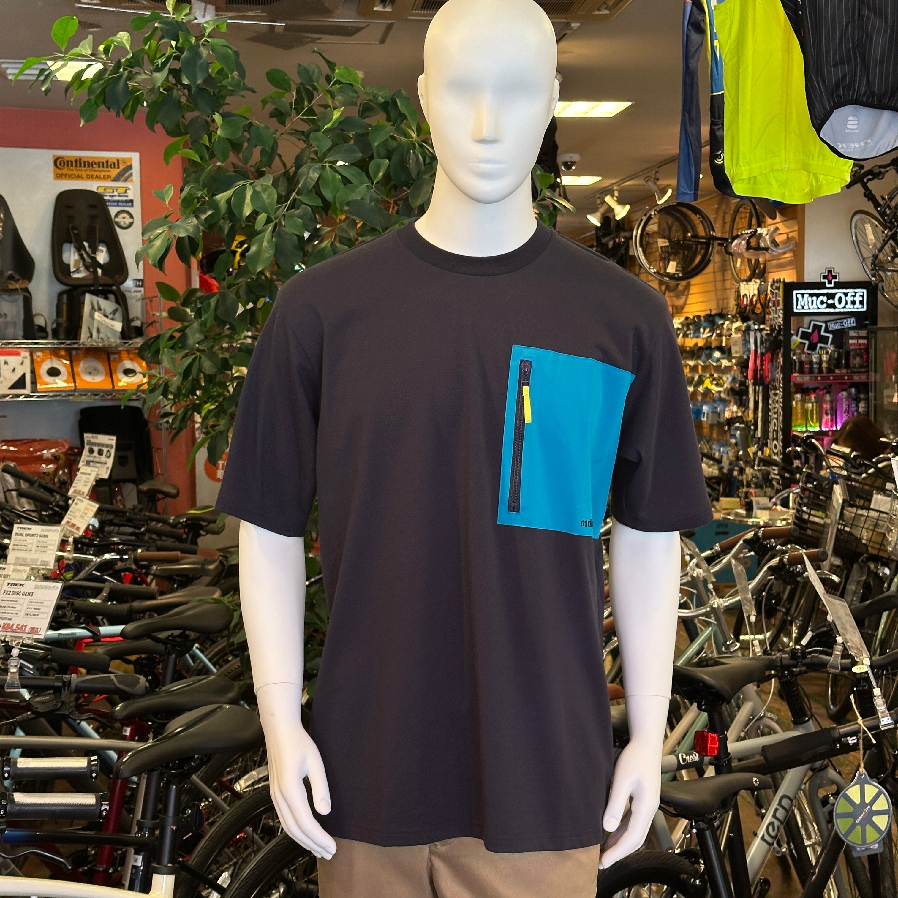 narifuri/ マルチテックポケットTシャツ (NF1153)