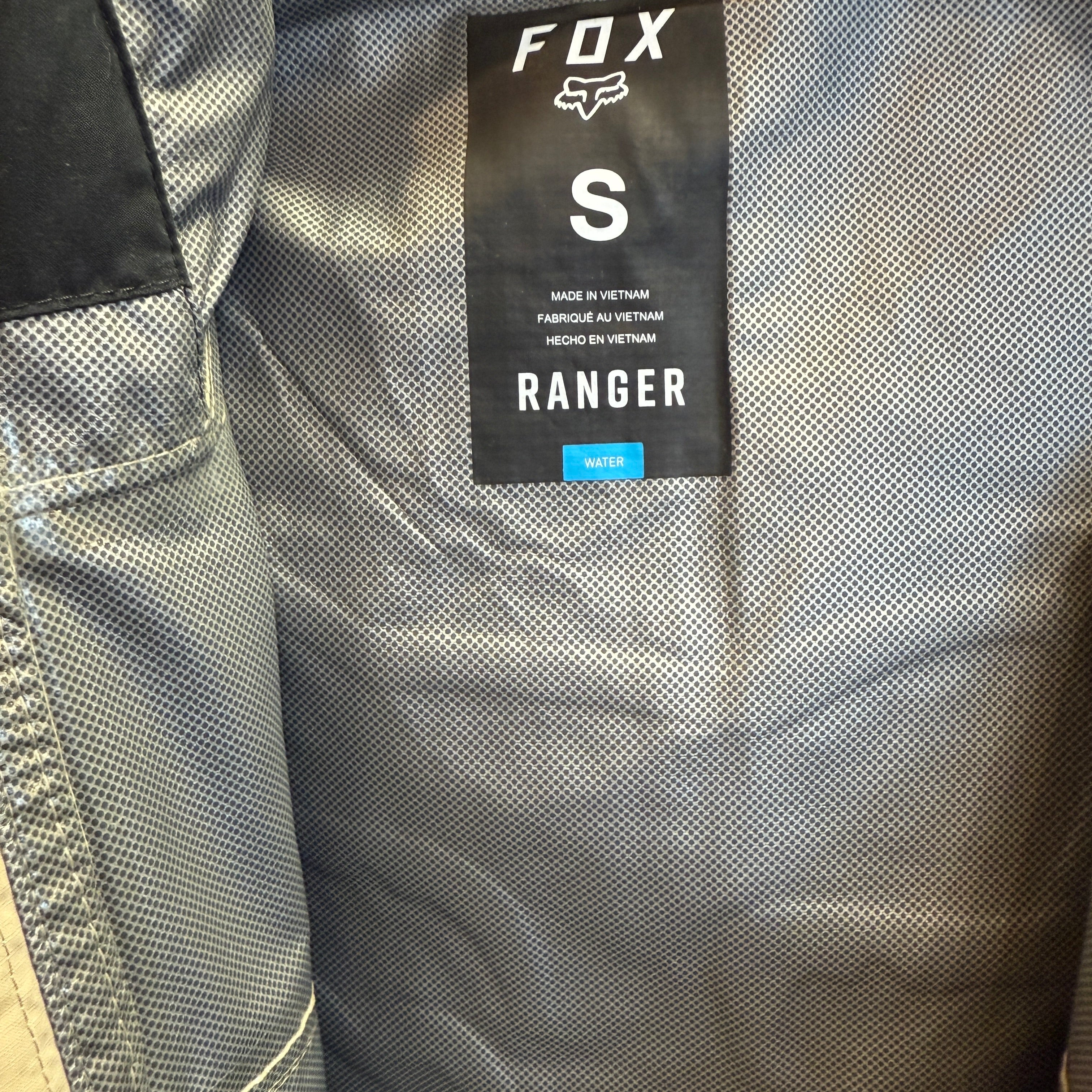 FOX/ RANGER 2.5L WATER JACKET/ S