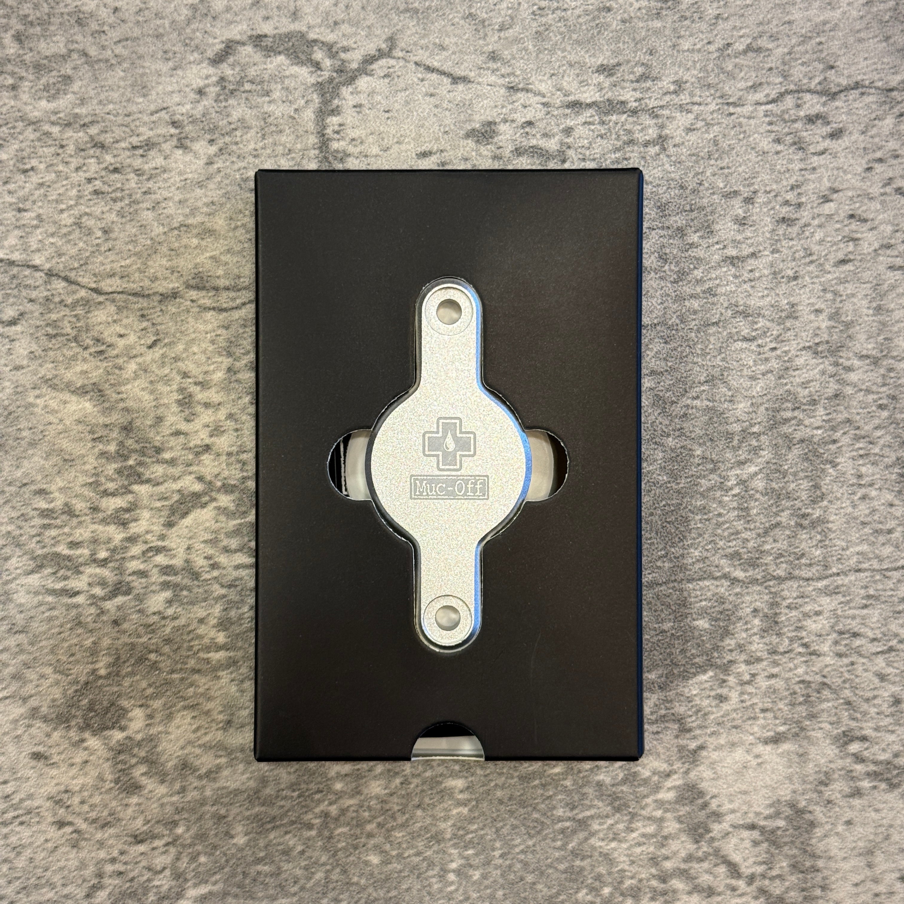 Muc-0ff/ SECURE TAG HOLDER