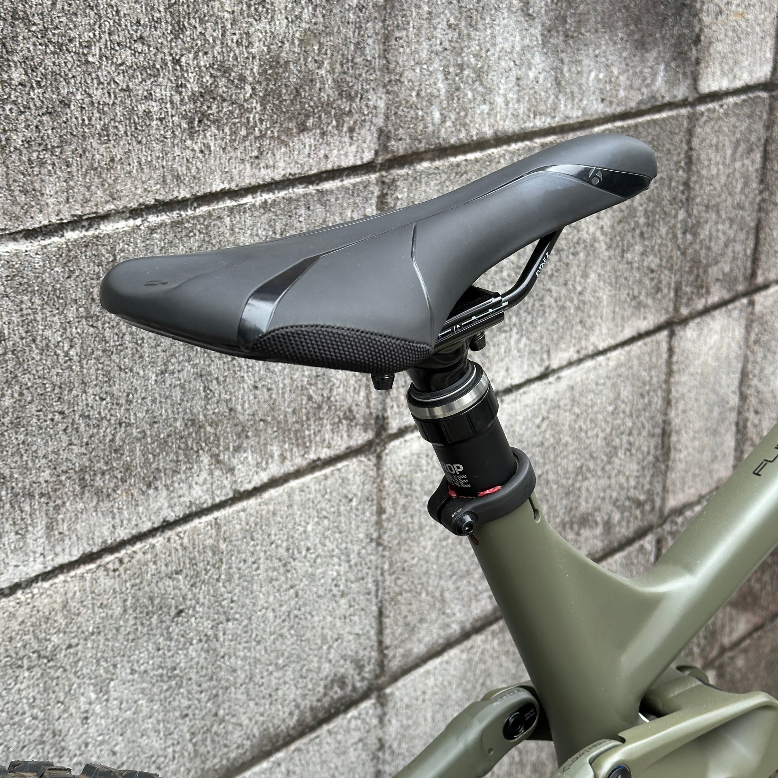 【店頭受取限定】TREK/ FULL STACHE8 (MY 2019)